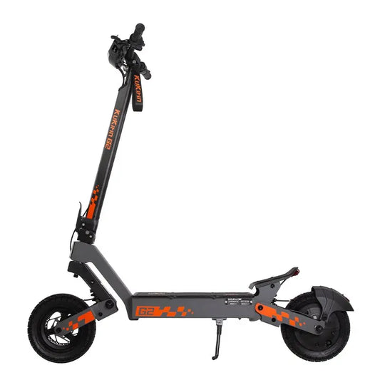 Side view of KuKirin G2 electric scooter with 800W motor, 48V 15Ah battery, and 10-inch tubeless tires