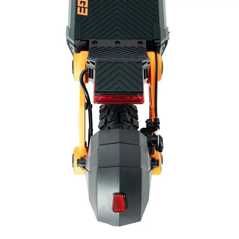 Close-up of KuKirin G3 electric scooter's durable off-road tires for enhanced grip and stability